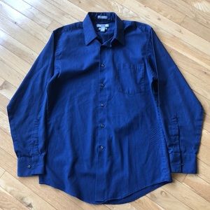 Van heusen fitted 15- 32/33 dress shirt